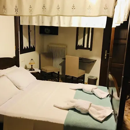 Archontiko Ouranias Hotel 3*