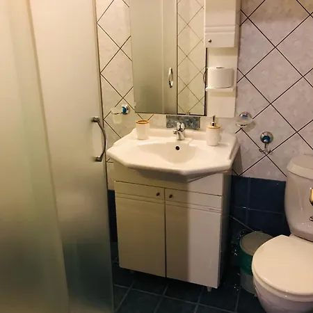 Archontiko Ouranias Hotel 3*