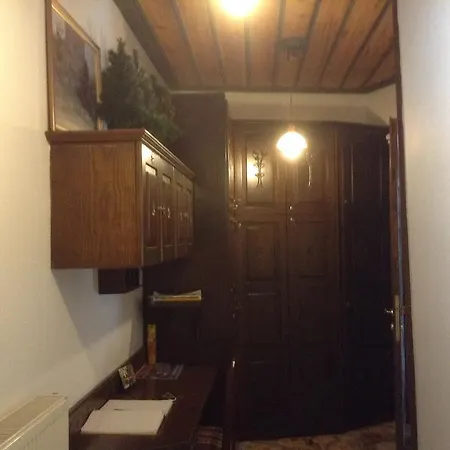 αρχοντικό ουρανίας Πανσιόν *